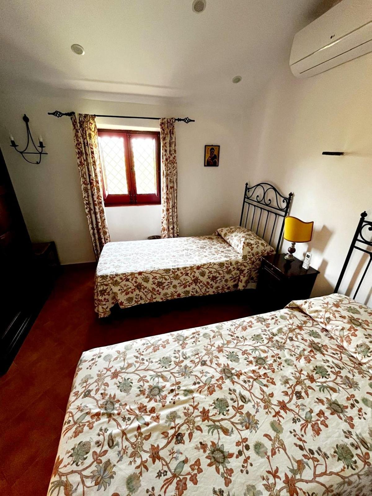 Masseria Rossella Piana Degli Albanesi Room photo